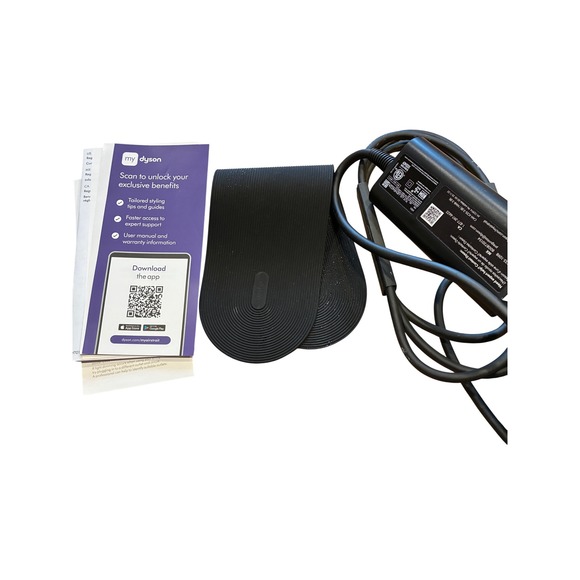 Dyson Special Edition Airstrait Straightener - Amber Silk - Picture 6 of 8